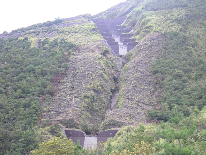 桜島地区治山工事（あみだ川第1支流第6分流）