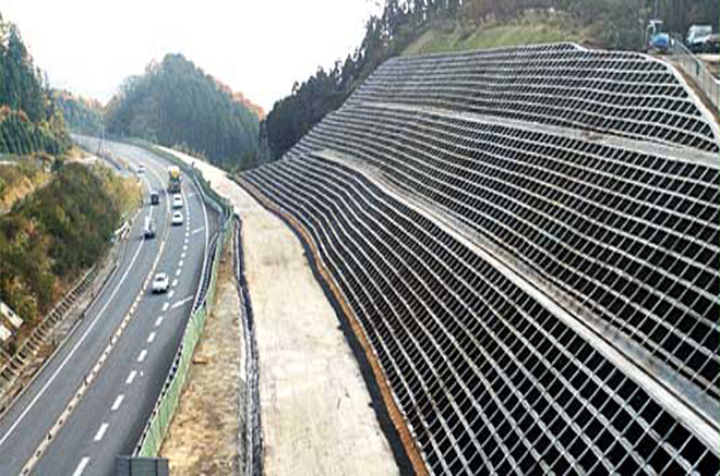 大分自動車道　川西工事