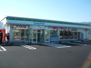 ファミリーマート薩摩川内宮里店がオープンしました。