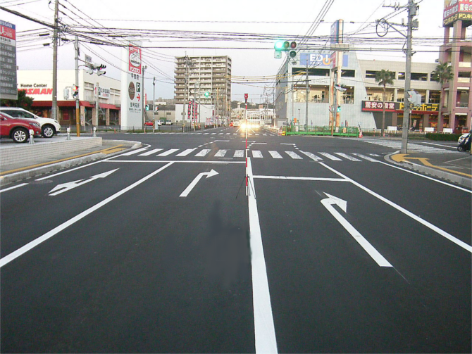 金属団地２号線歩道整備工事（その６）