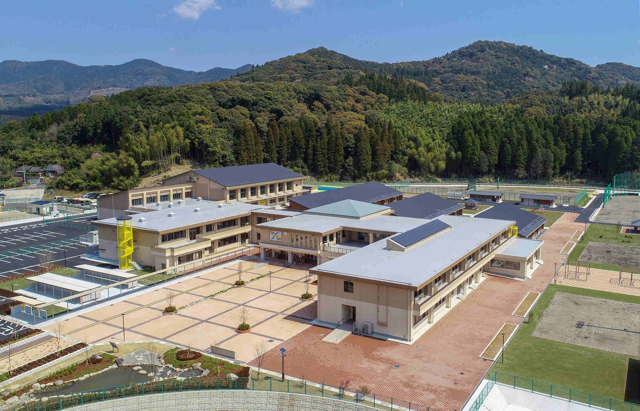 薩摩川内市立　東郷学園義務教育学校管理中学校棟新築（建築）工事