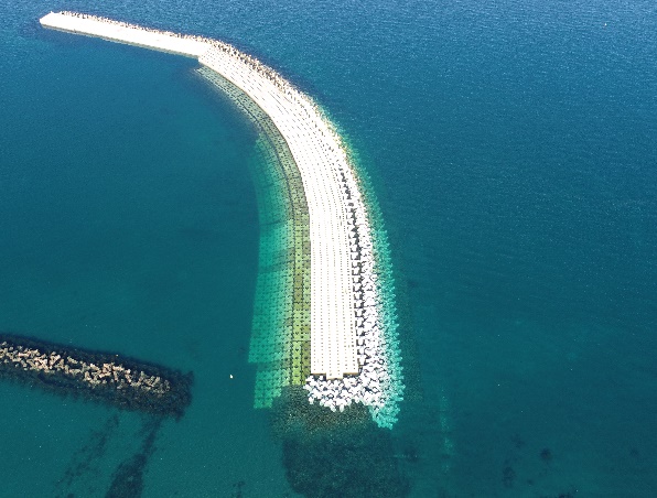 令和３年度指宿港海岸(湯の浜地区)突堤(大山崎)築造工事(第4次)