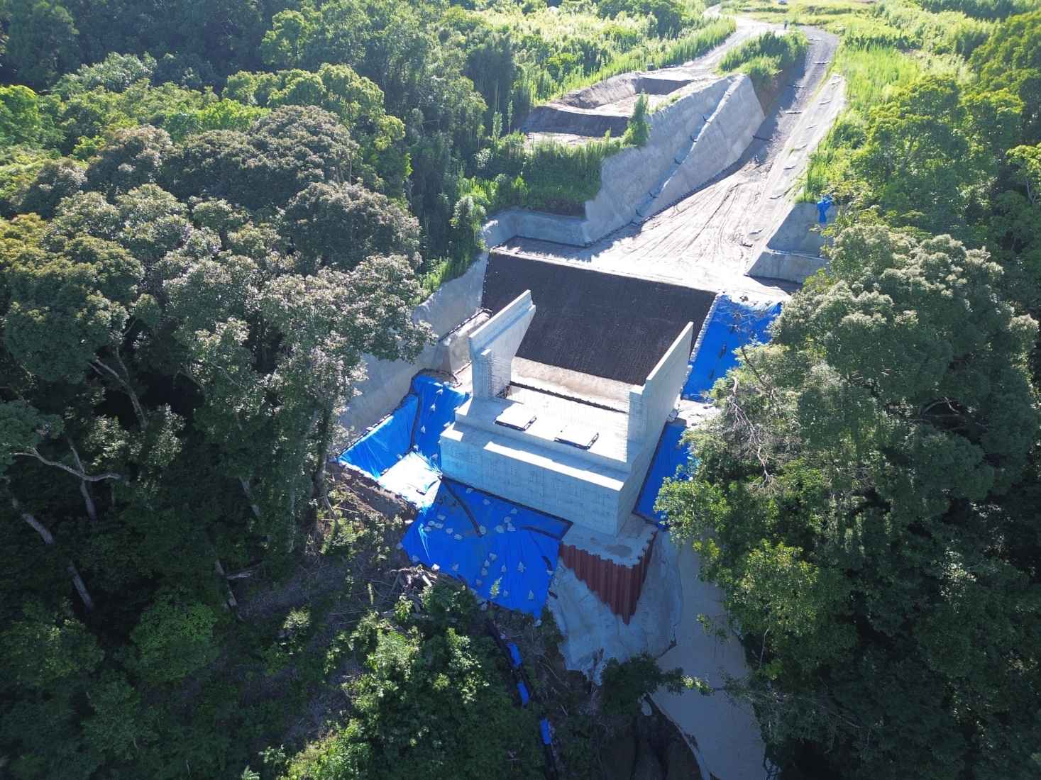 日南・志布志道路前川橋下部工（A2）工事