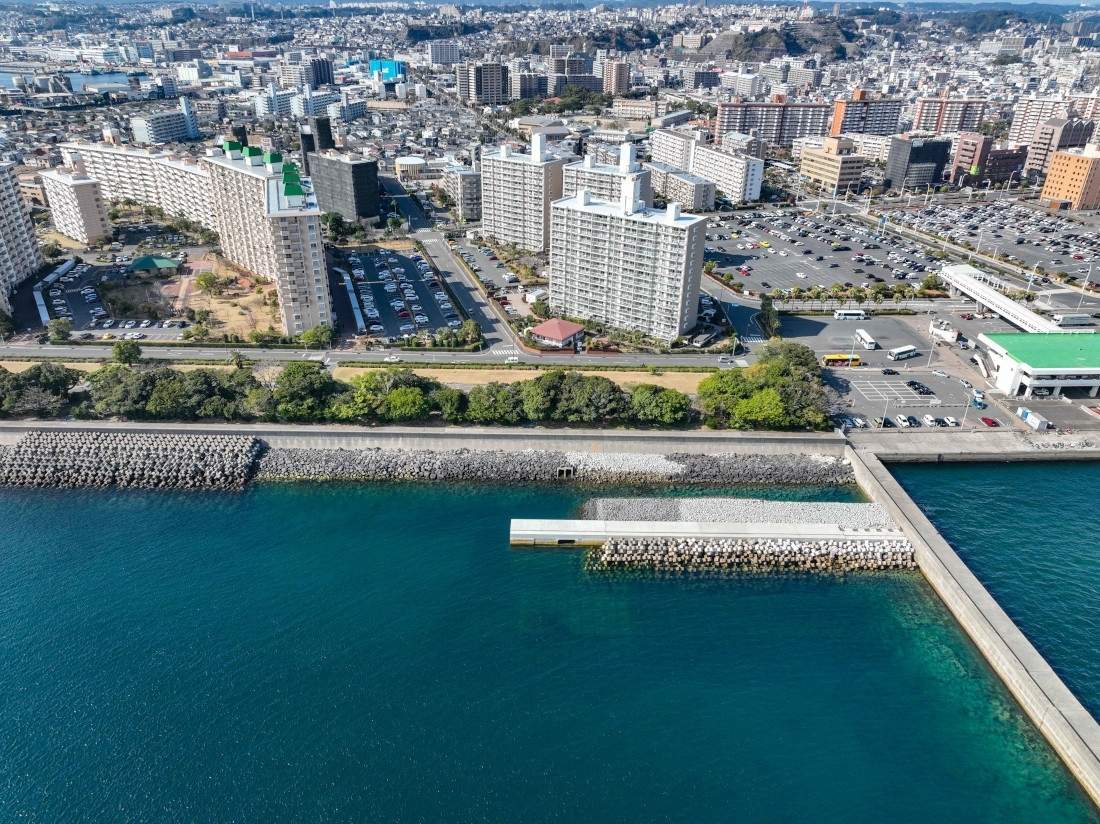 令和６年鹿児島港（鴨池中央港区）臨港道路護岸築造工事（第５次）