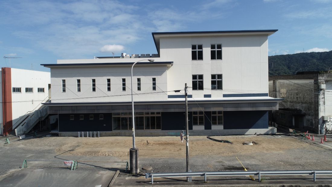 名瀬港（本港地区）整備（起債）旅客上屋新築工事（建築，債務）
